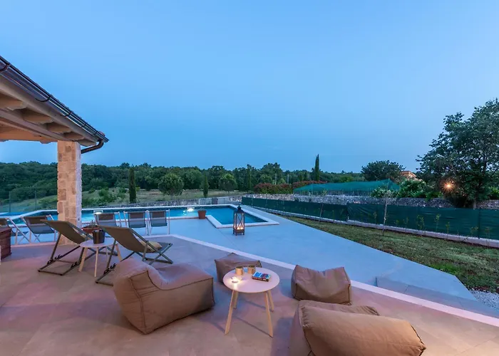 Andy By Istriaselect Vila *